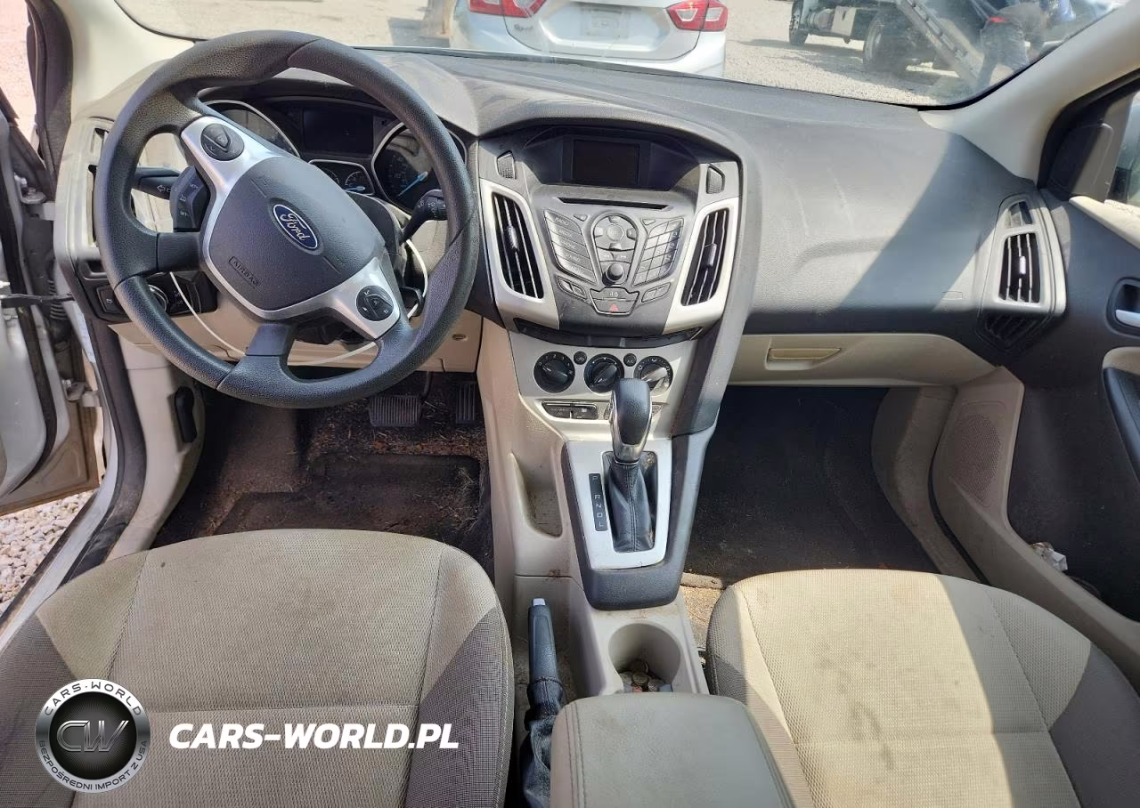 2014 Ford Focus Se VIN:1FADP3F27EL121305 - 8