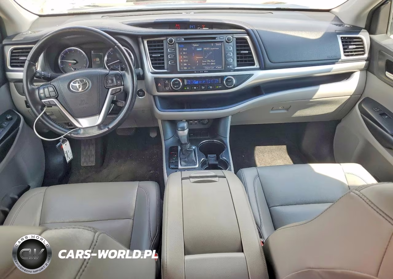 2019 Toyota Highlander Xle VIN:5TDKZRFH5KS301427 - 8