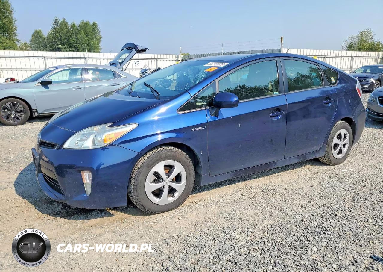2012 Toyota Prius Two – zdjęcie 1 z 13