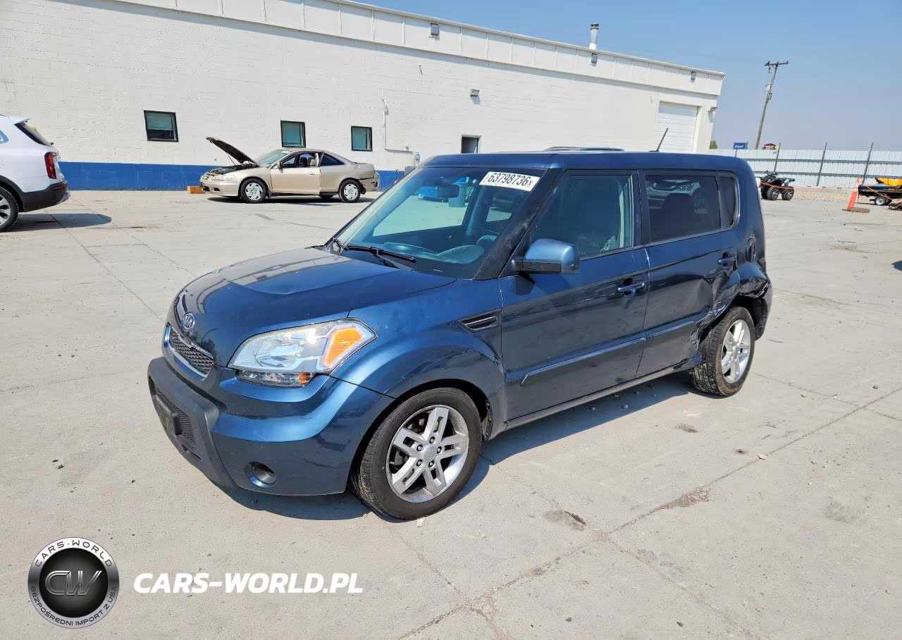 2011 Kia Soul +