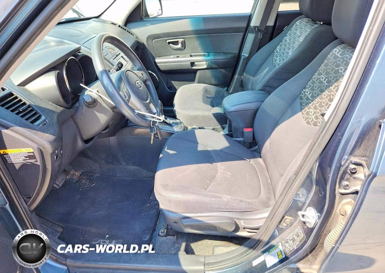2011 Kia Soul + VIN:KNDJT2A21B7197732 - 7