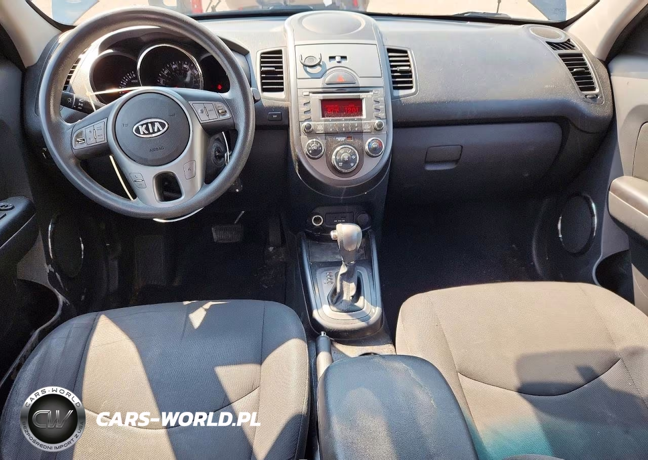 2011 Kia Soul + VIN:KNDJT2A21B7197732 - 8