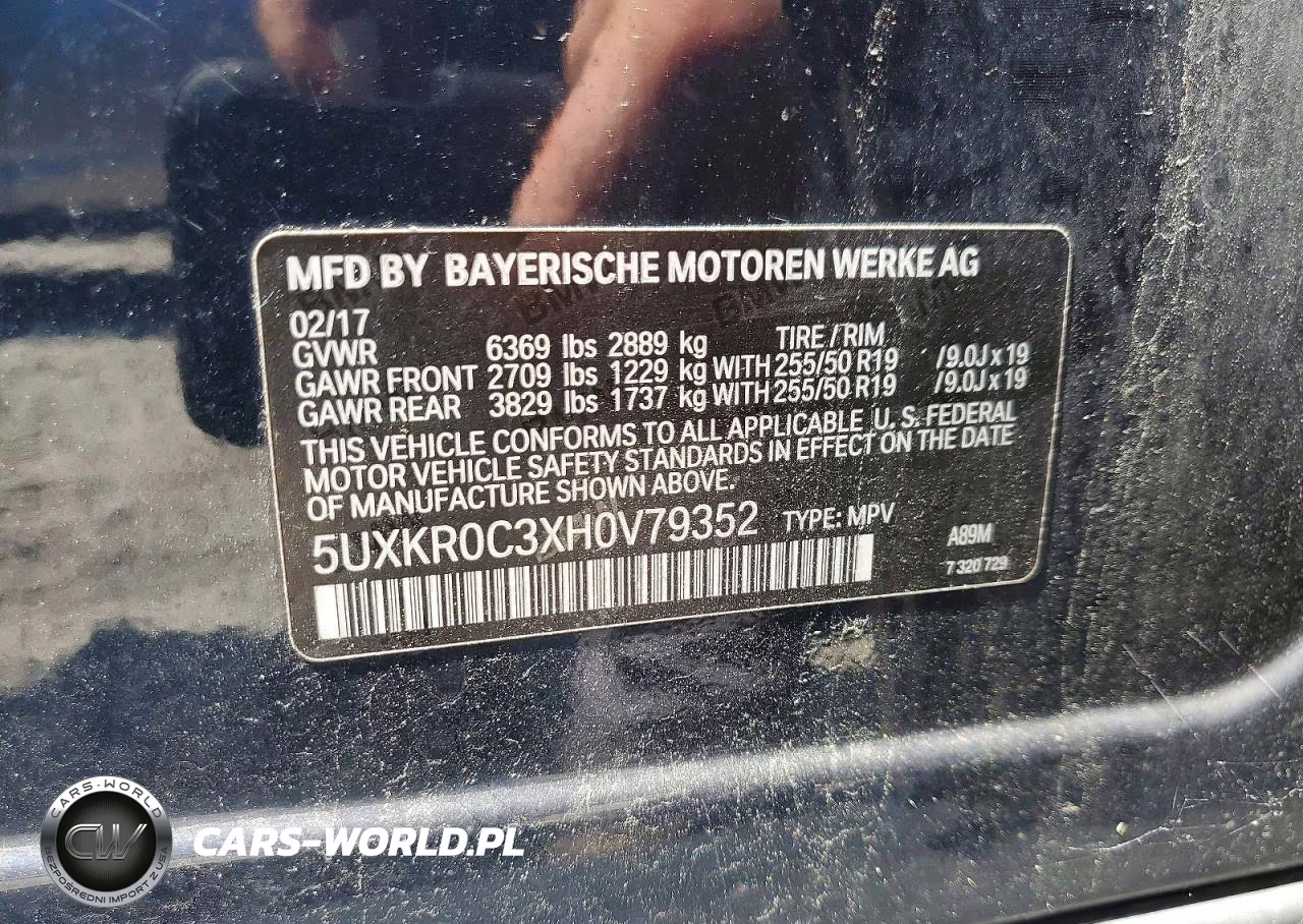 2017 BMW X5 xDrive35I VIN:5UXKR0C3XH0V79352 - 13