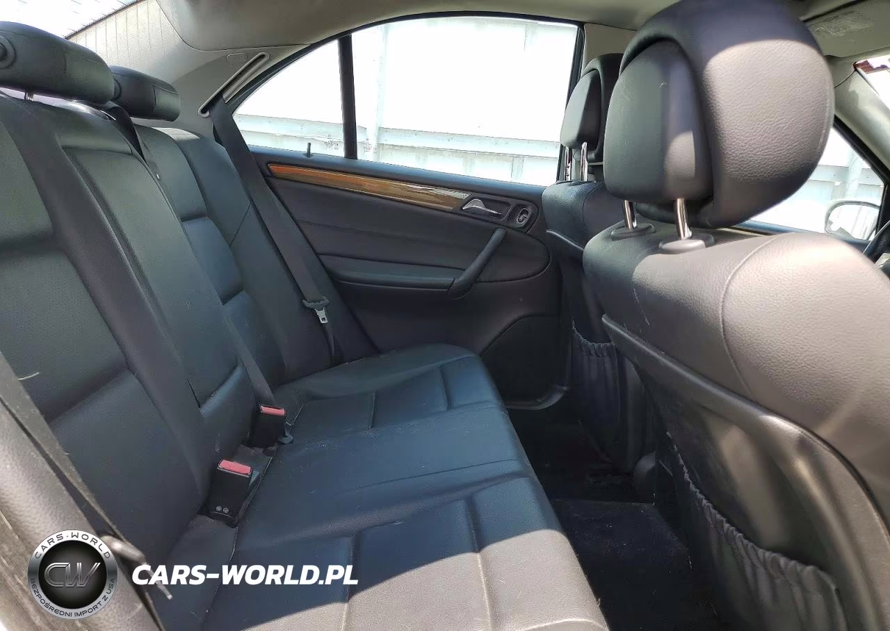 2007 Mercedes-Benz C 230 VIN:WDBRF52H07F917130 - 10