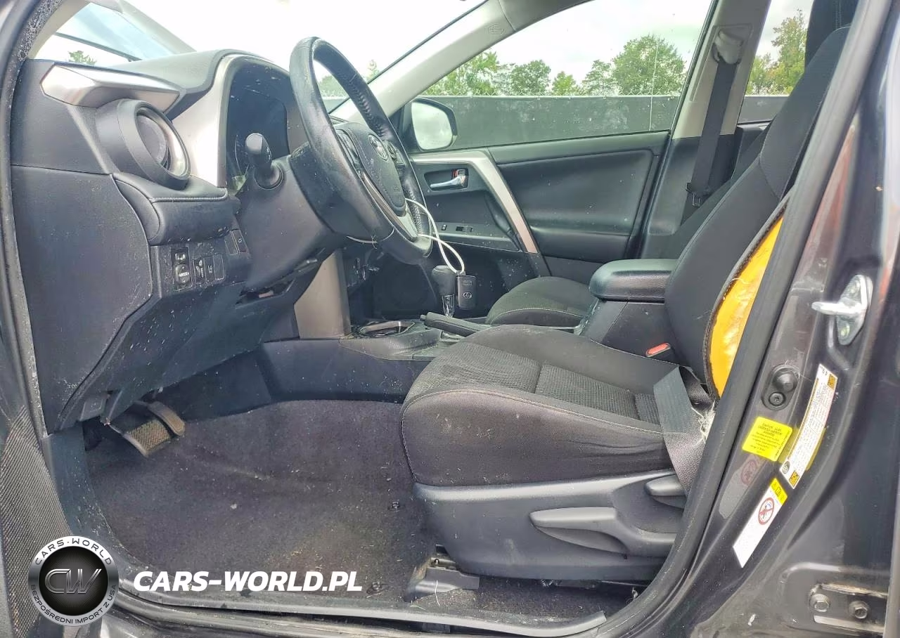 2018 Toyota Rav4 Xle VIN:JTMWFREV2JJ156165 - 7