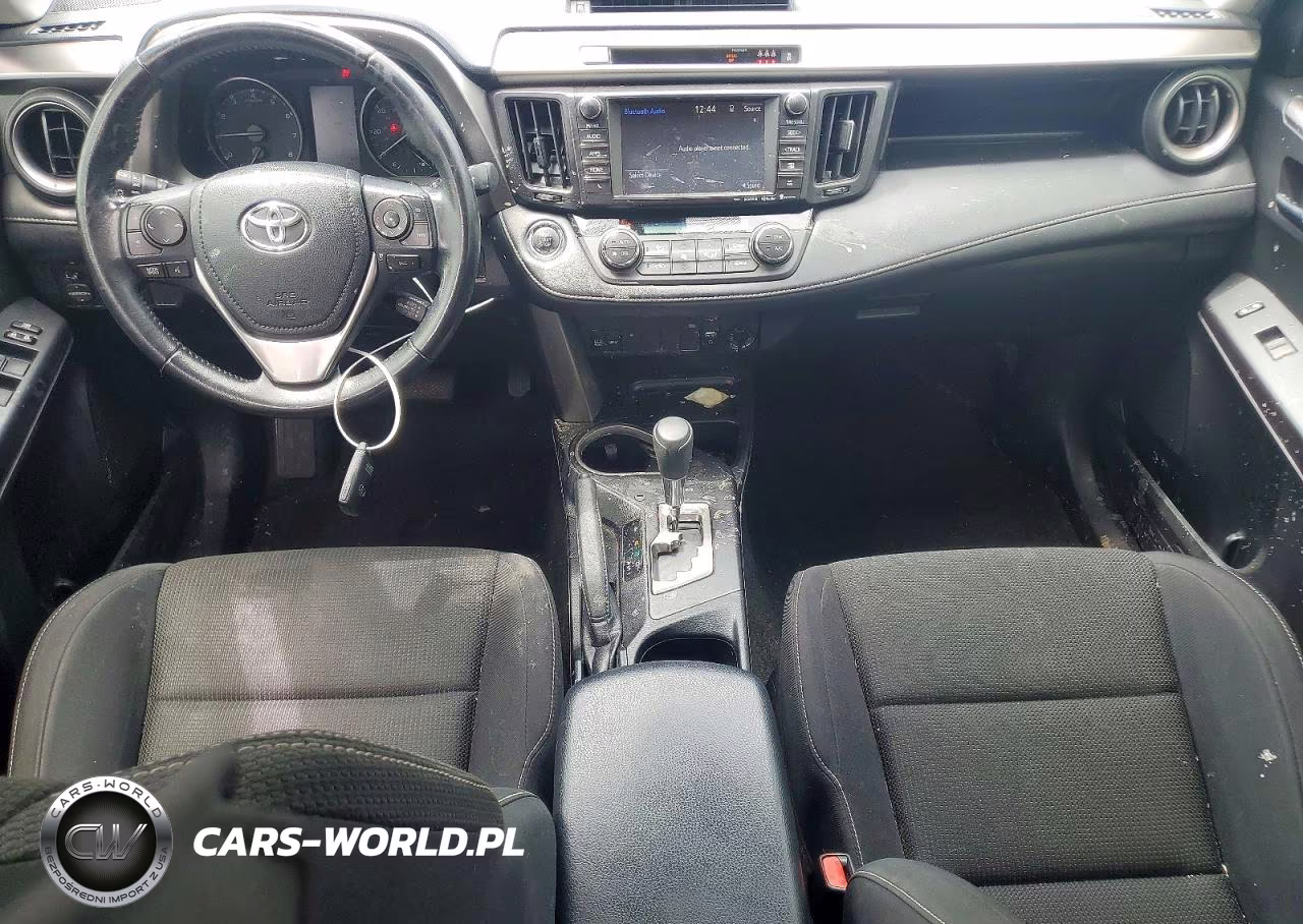 2018 Toyota Rav4 Xle VIN:JTMWFREV2JJ156165 - 8
