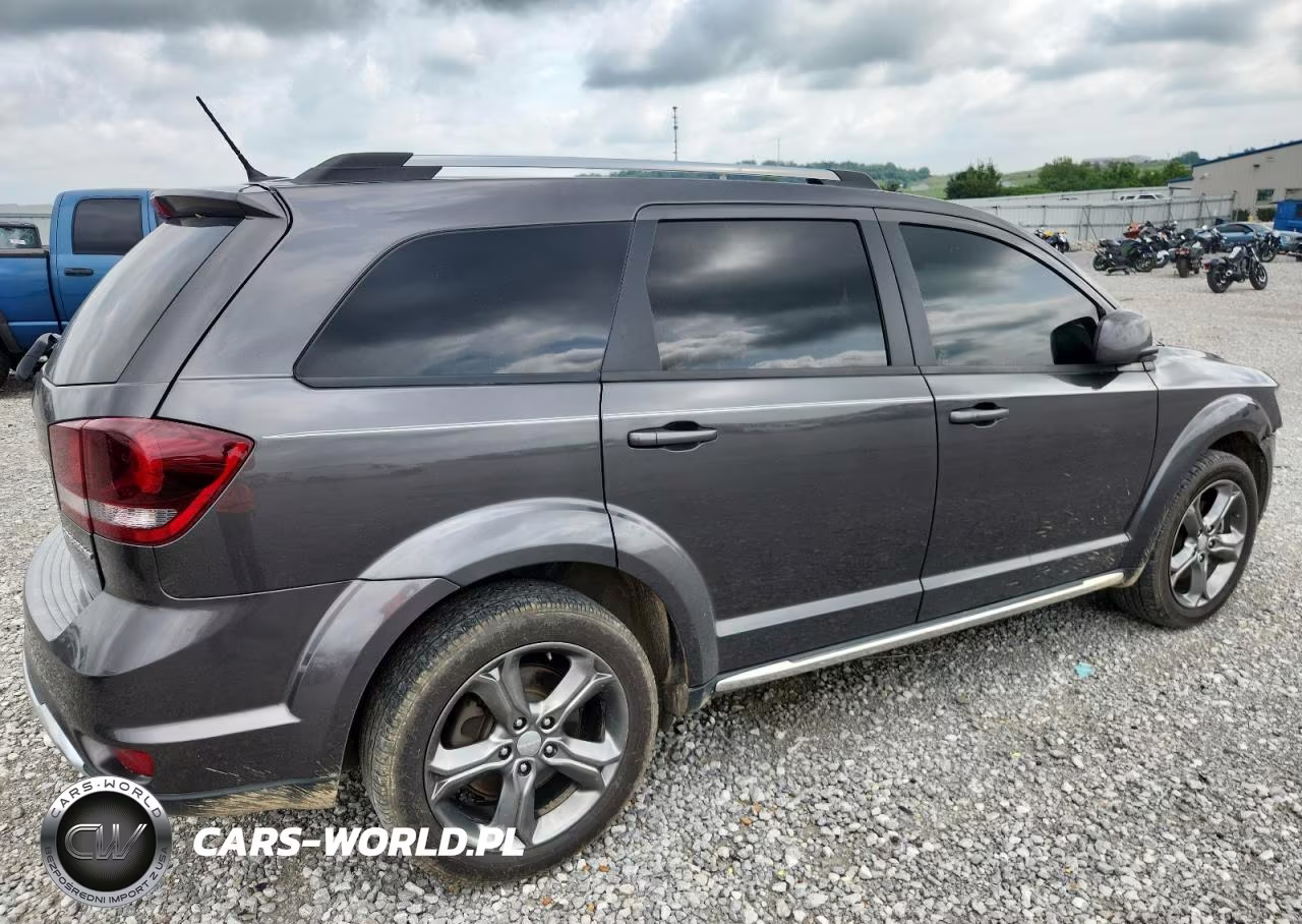 2016 Dodge Journey Crossroad Crossroad VIN:3C4PDDGG9GT227729 - 3