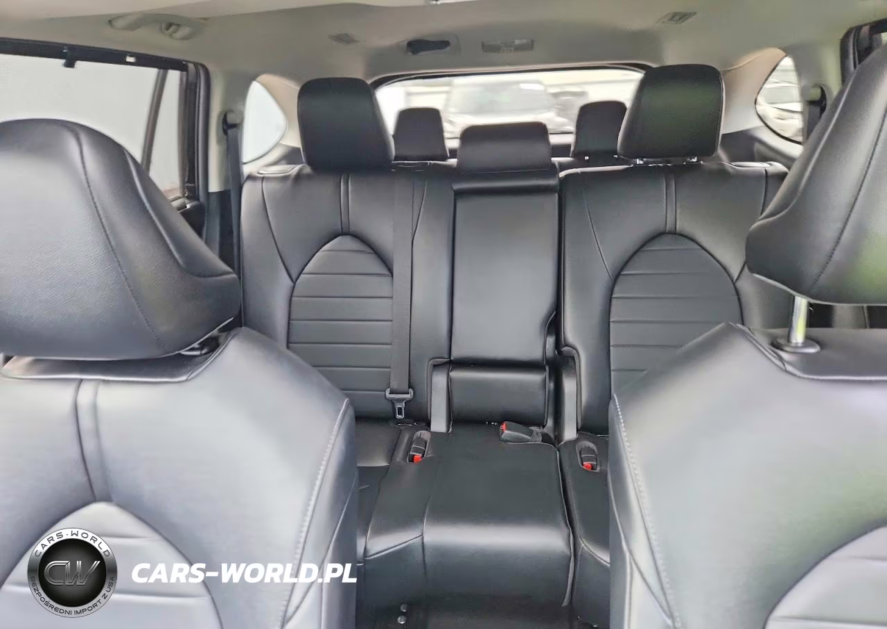 2023 Toyota Highlander Xle VIN:5TDKDRBH5PS526345 - 10