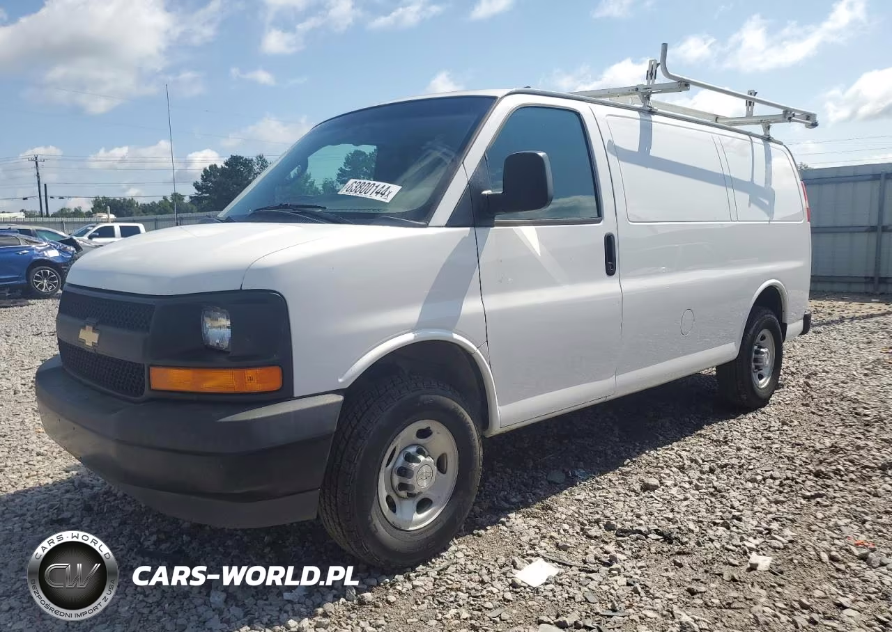 2017 Chev Express G2500