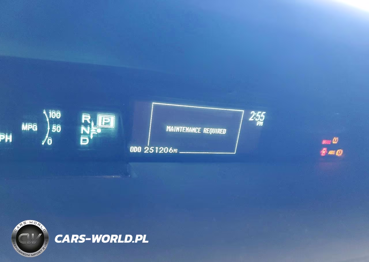 2012 Toyota Prius Plug-In Hybrid Base VIN:JTDKN3DP0C3015328 - 9