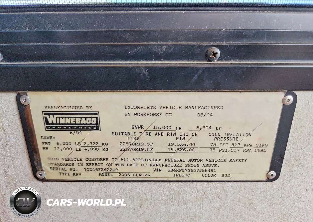 2004 Winnebago Sunova Rv VIN:5B4KP57G643396451 - 10