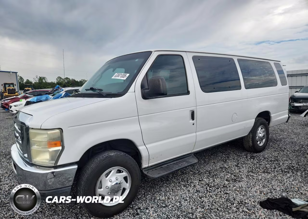 2012 Ford Econoline E350 Super Duty Wagon