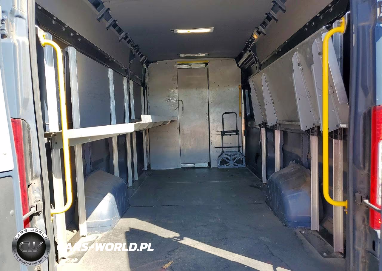 2019 Ram Promaster 3500 Delivery Van VIN:3C6URVJG5KE544513 - 10