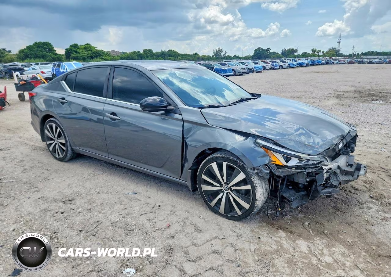 2020 Nissan Altima Sr VIN:1N4BL4CV5LN305795 - 4