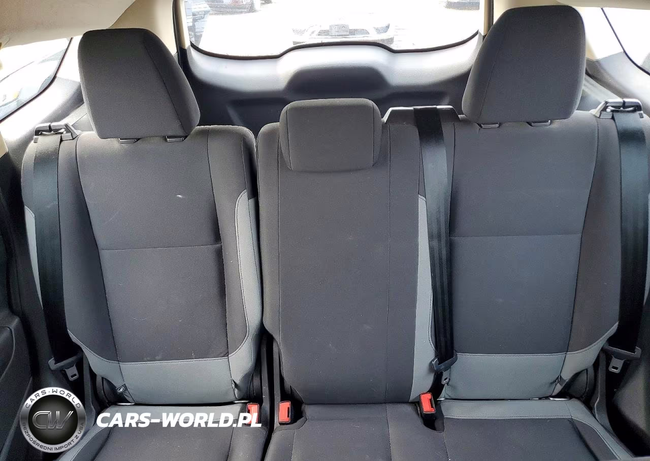2016 Ford Escape S VIN:1FMCU0F74GUC21038 - 10