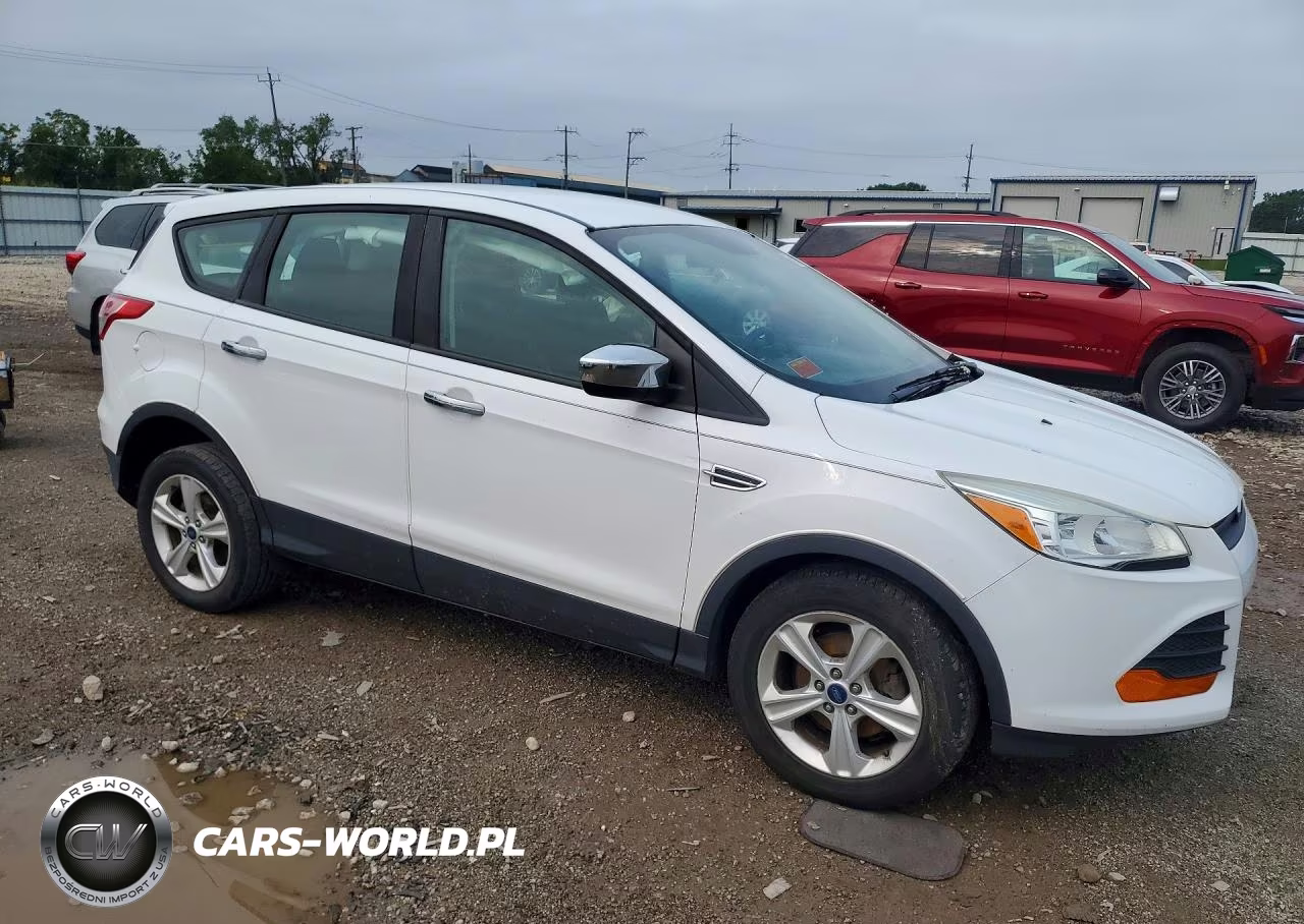 2016 Ford Escape S VIN:1FMCU0F74GUC21038 - 4