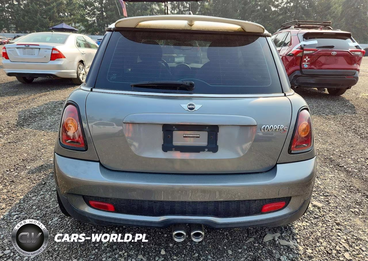2007 Mini Cooper S VIN:WMWMF73557TL85058 - 6