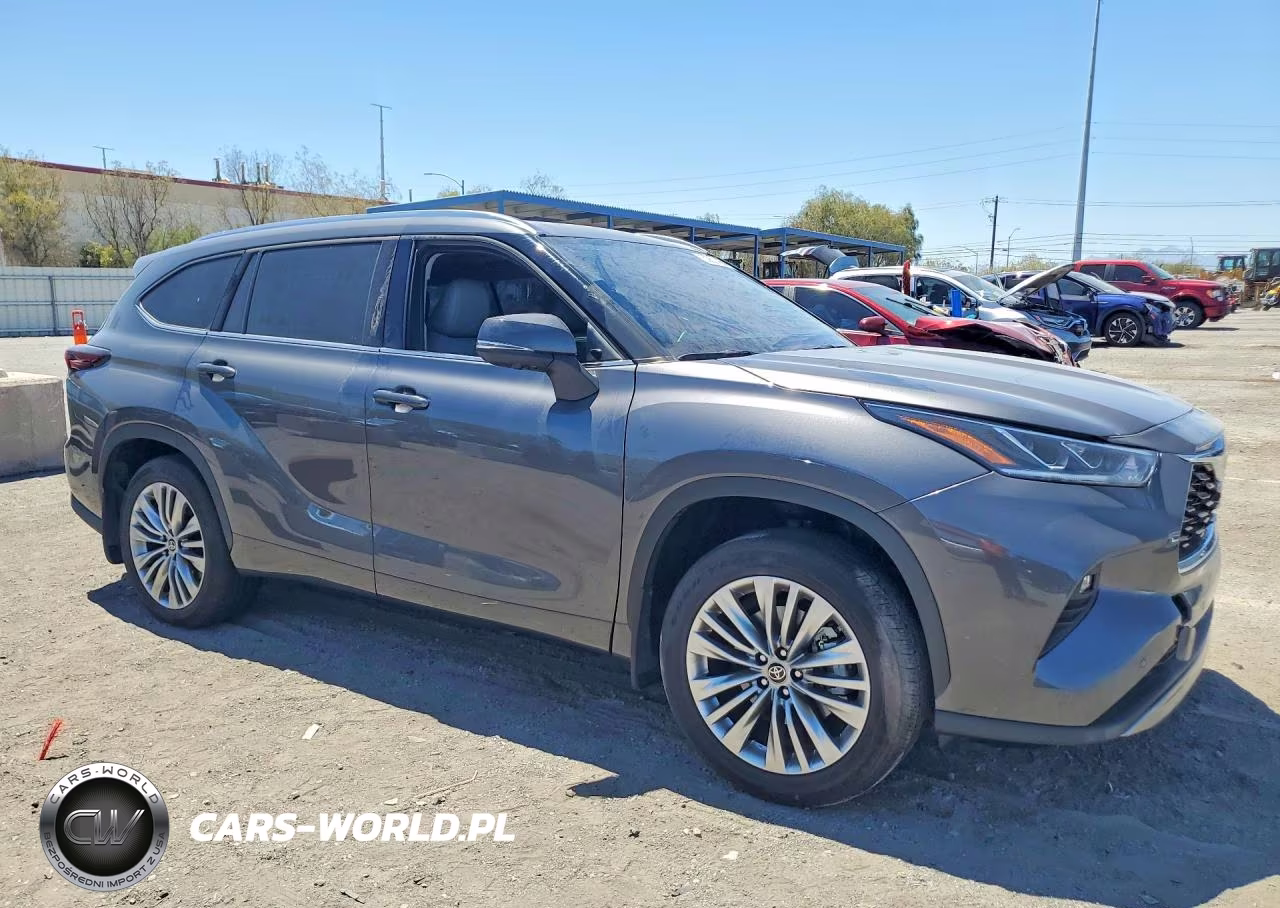 2025 Toyota Highlander Hybrid Platinum VIN:5TDEBRCH7SS646691 - 4