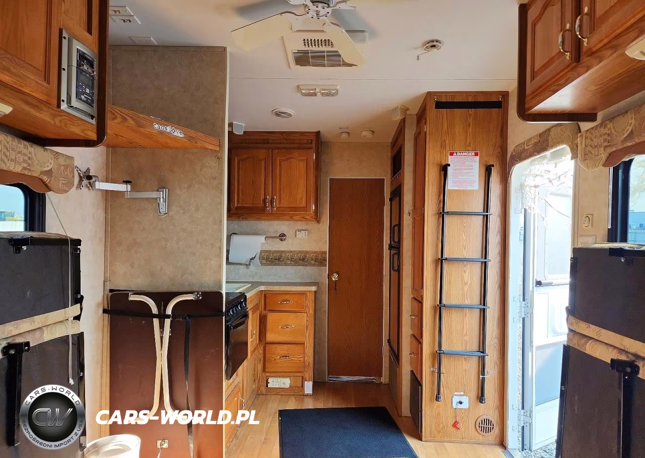 2005 Forest River Cherokee Camper VIN:4X4TCKX285P094645 - 5