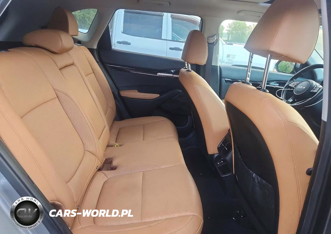 2024 Kia Seltos Ex VIN:KNDERCAA4R7639684 - 11