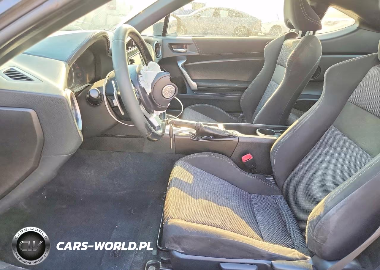 2017 Toyota 86 Base VIN:JF1ZNAA15H8704512 - 7