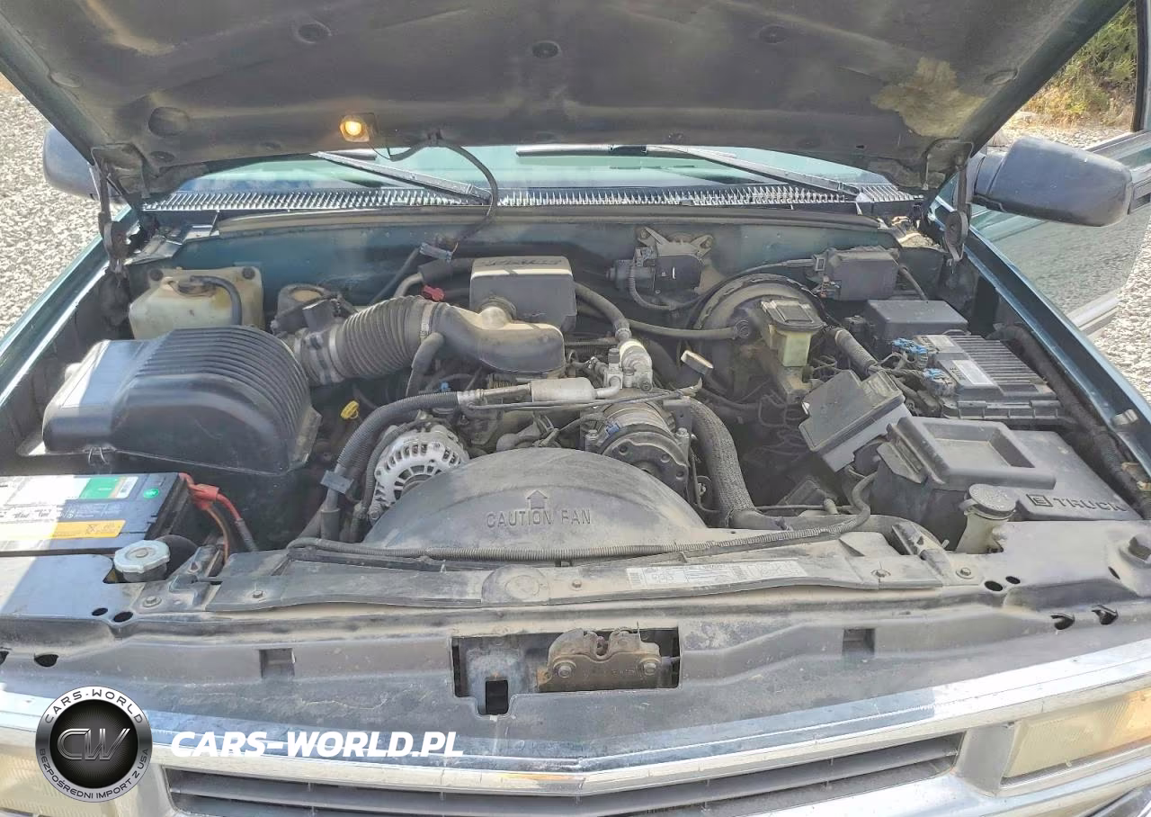 1997 Chevrolet Suburban K1500 VIN:3GNFK16R8VG117402 - 12