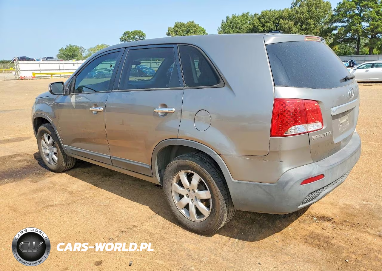 2011 Kia Sorento Lx VIN:5XYKT3A17BG034815 - 2