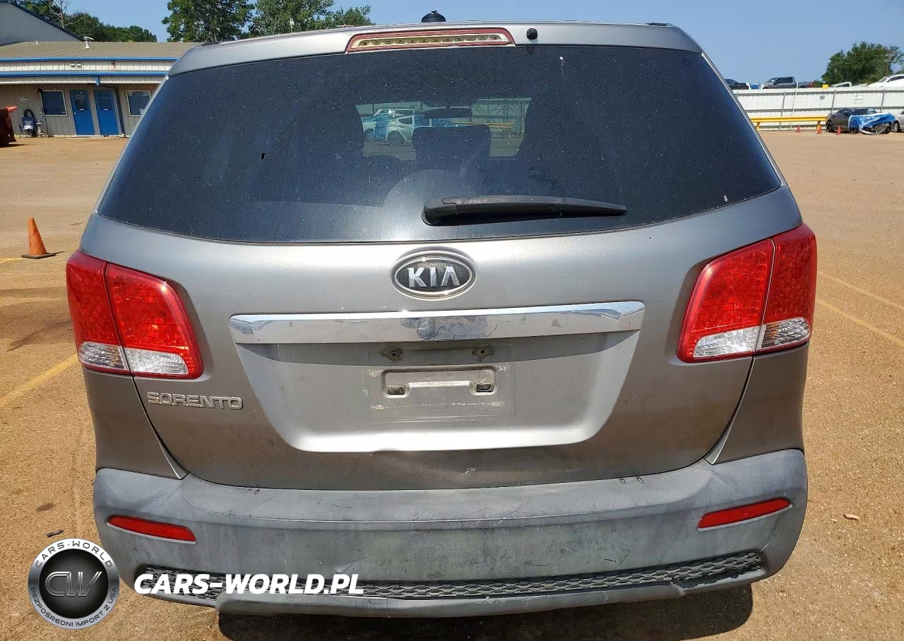 2011 Kia Sorento Lx VIN:5XYKT3A17BG034815 - 6