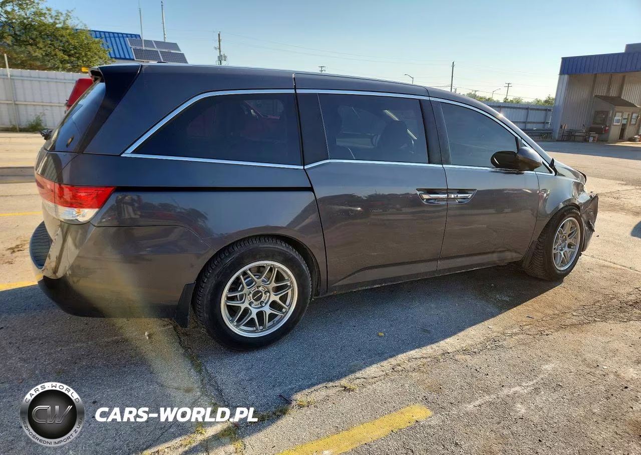 2015 Honda Odyssey Exl VIN:5FNRL5H61FB077071 - 3