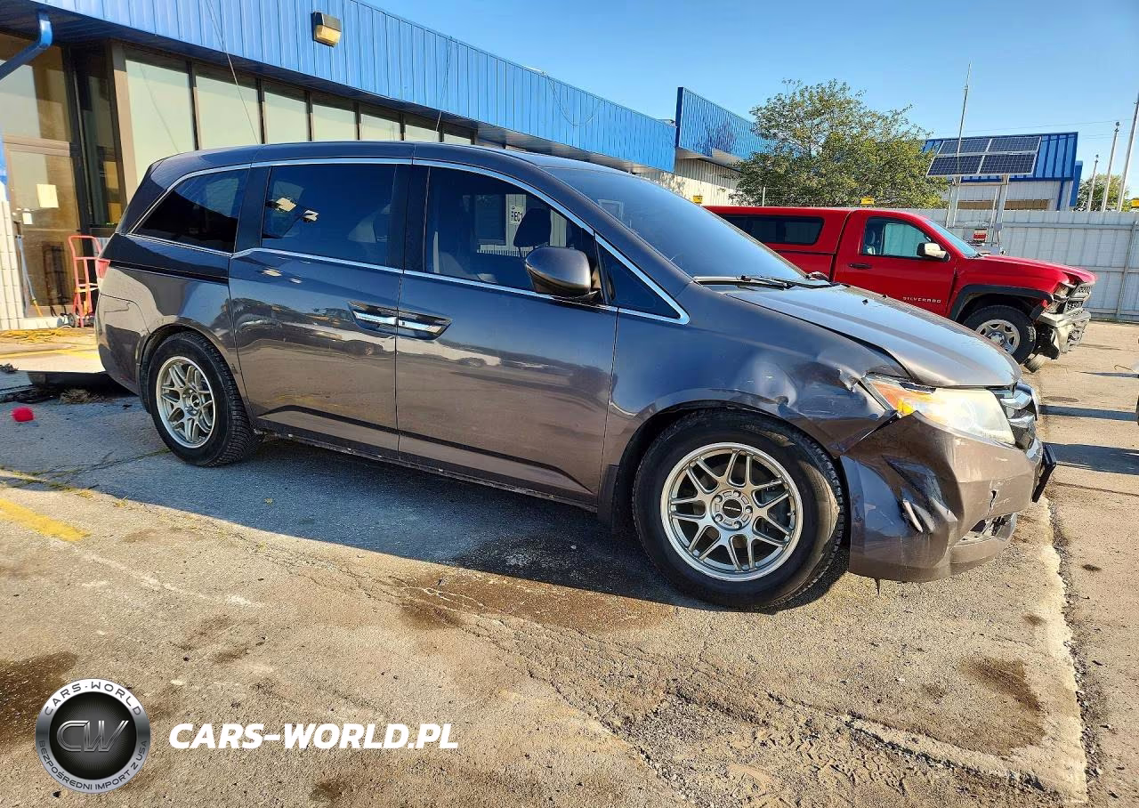 2015 Honda Odyssey Exl VIN:5FNRL5H61FB077071 - 4