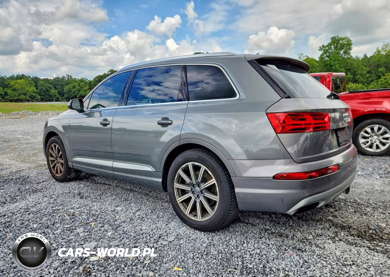 2017 Audi Q7 Premium VIN:WA1AAAF76HD019727 - 2