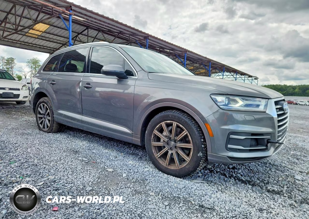 2017 Audi Q7 Premium VIN:WA1AAAF76HD019727 - 4