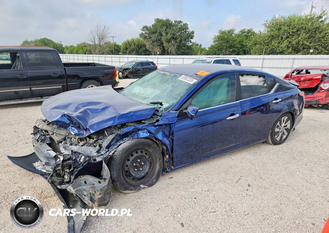 2019 Nissan Altima S
