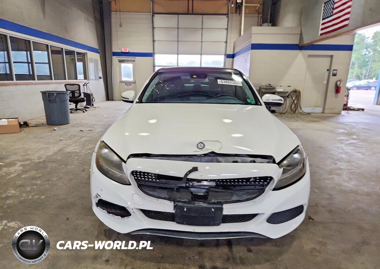 2016 Mercedes-Benz C 300 4Matic VIN:55SWF4KB3GU127074 - 5