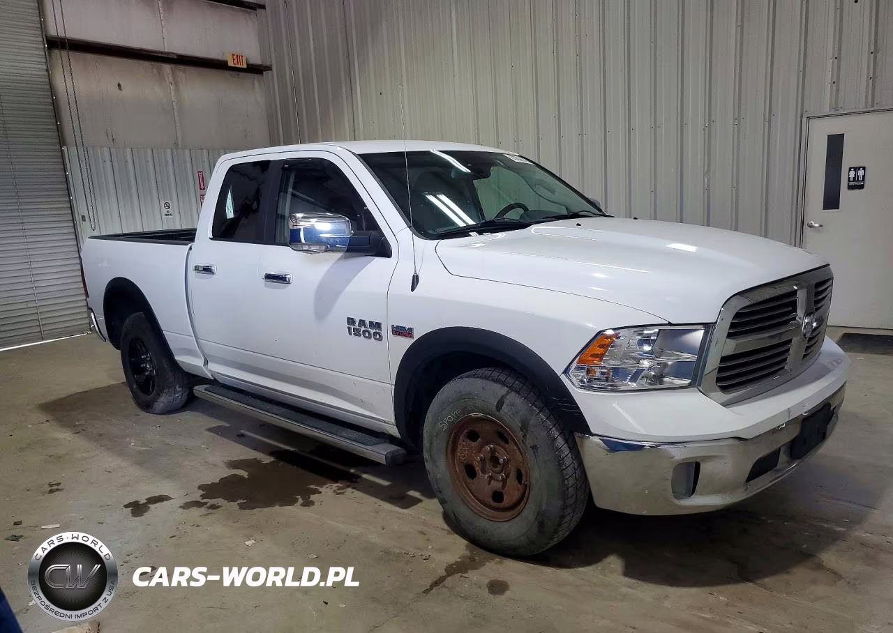 2015 Ram 1500 Slt VIN:1C6RR6GT2FS750844 - 4