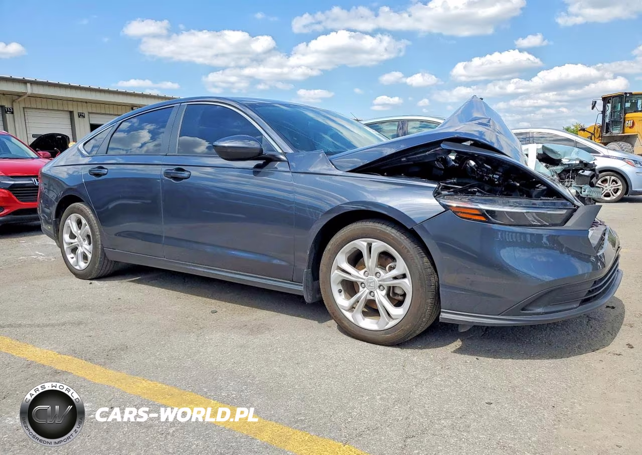 2025 Honda Accord Lx VIN:1HGCY1F29SA032240 - 4