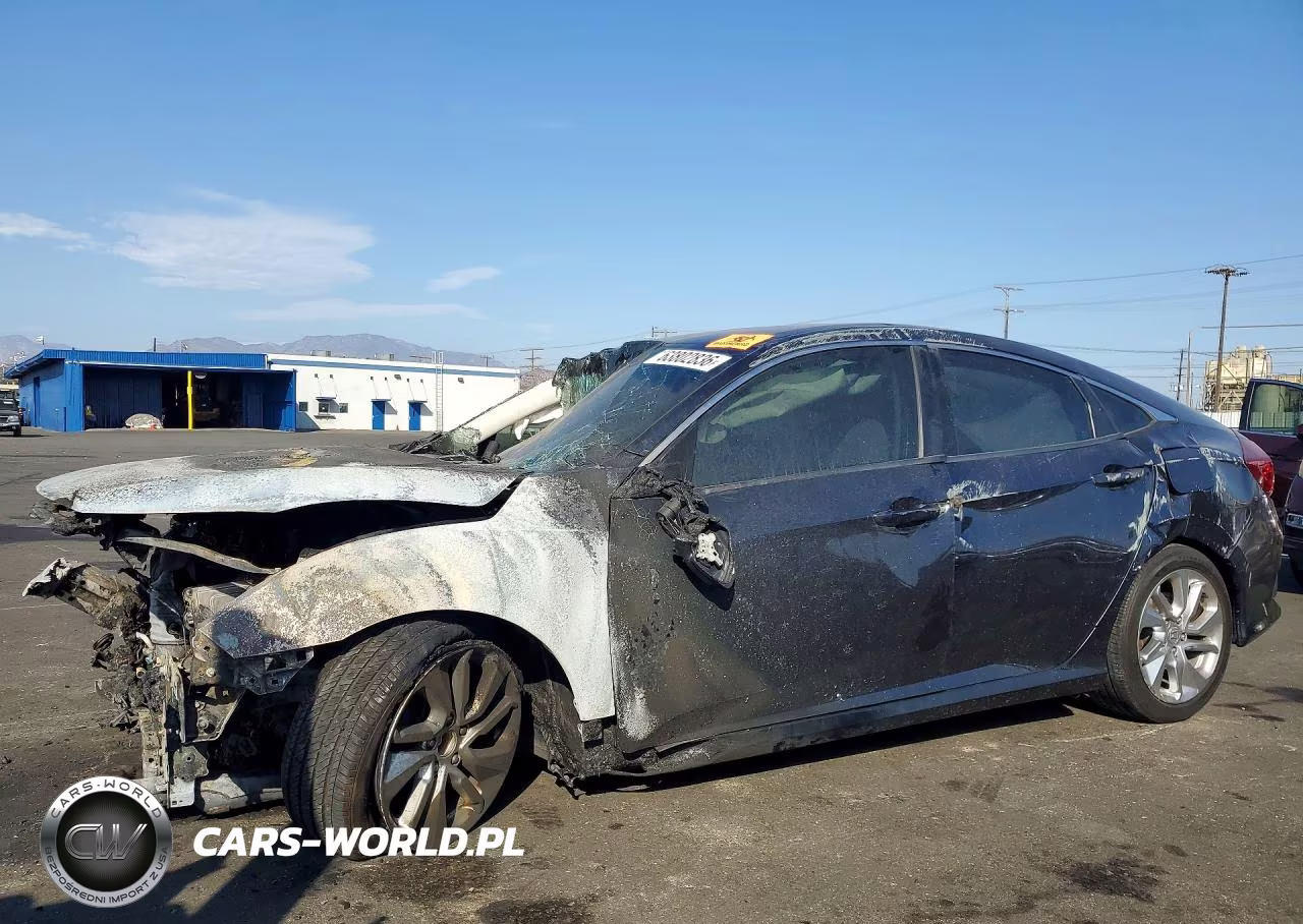 2018 Honda Civic Lx VIN:2HGFC2F53JH534821 - 1