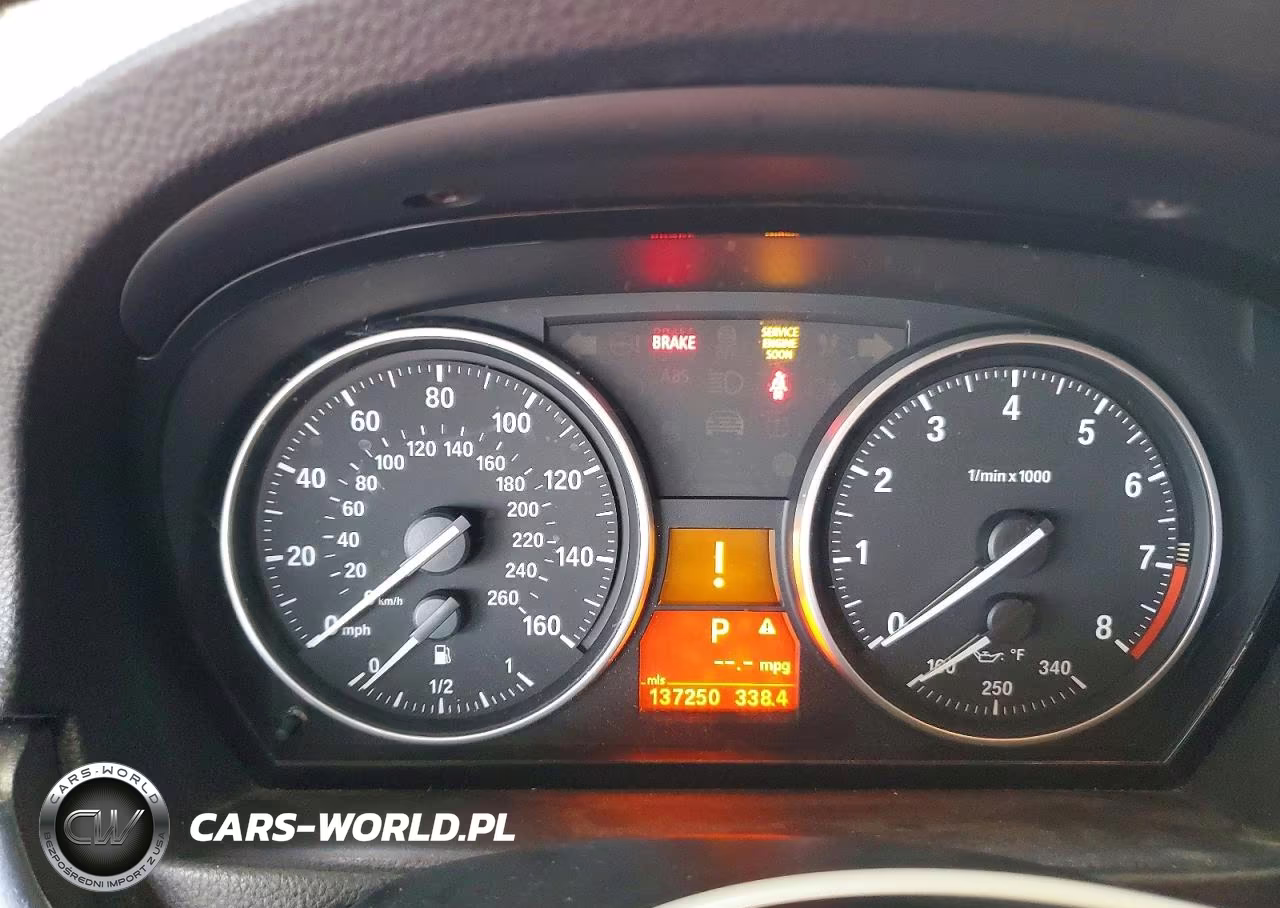 2011 BMW 335 Xi VIN:WBAKF9C52BE620550 - 9