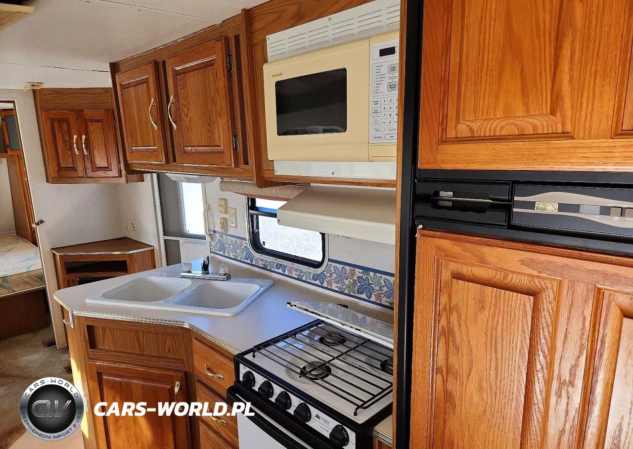 2000 Jayco Eagle Trailers VIN:1UJBJ02P3Y1C20368 - 9