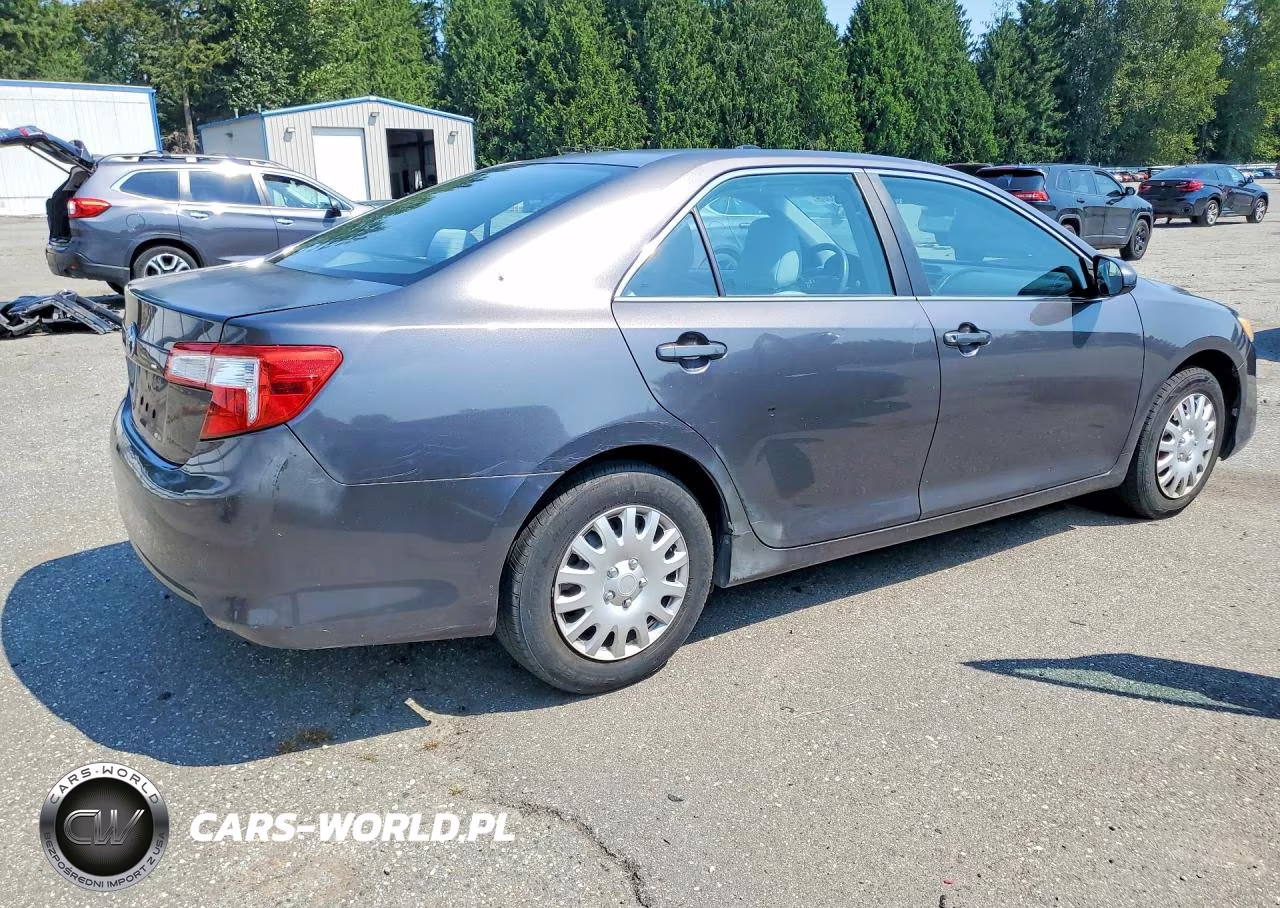 2012 Toyota Camry L VIN:4T4BF1FK5CR161898 - 3