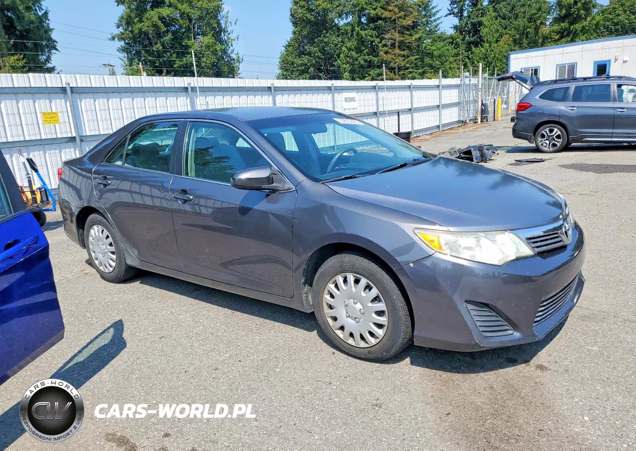 2012 Toyota Camry L VIN:4T4BF1FK5CR161898 - 4