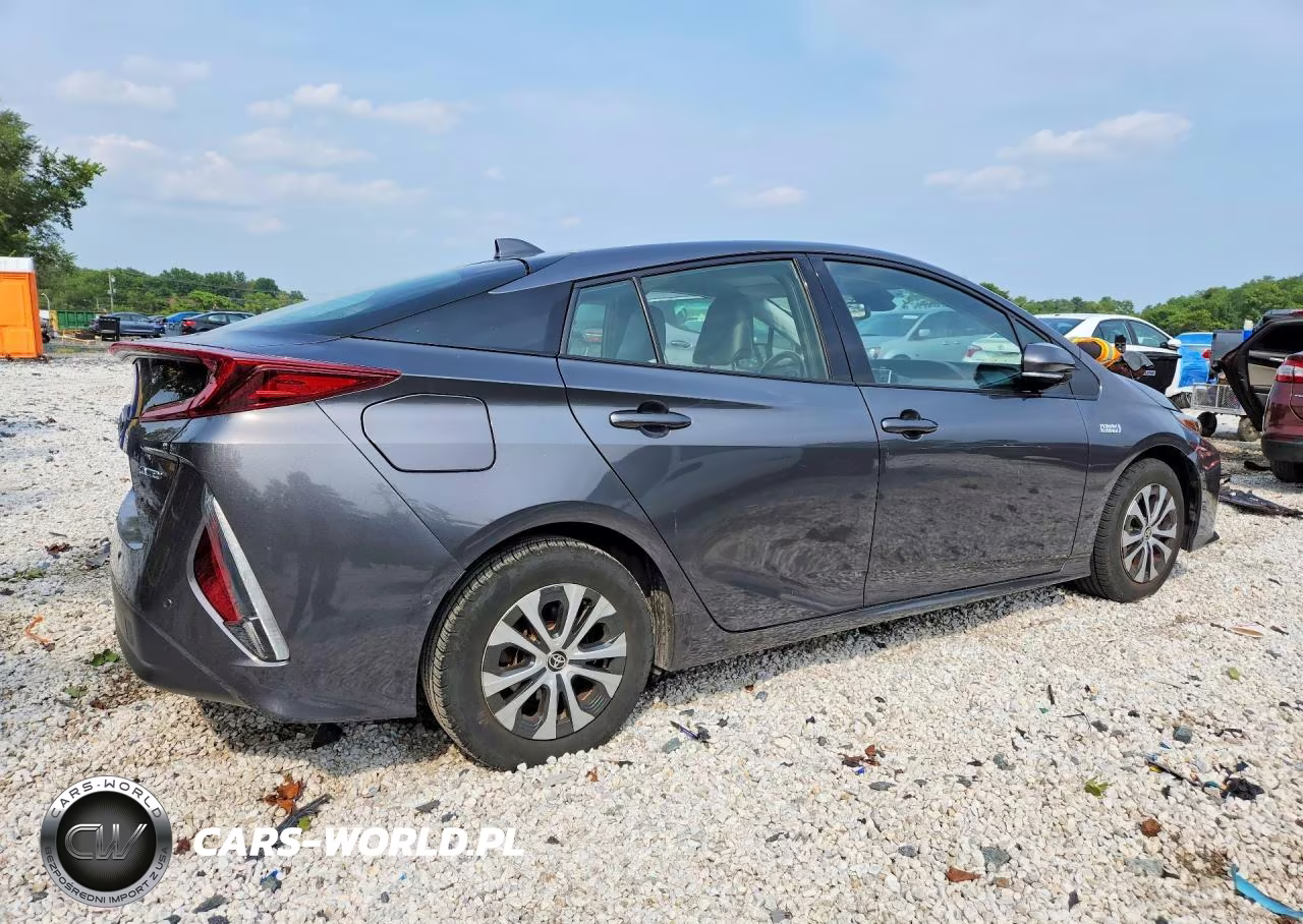2020 Toyota Prius Prime Limited VIN:JTDKARFP2L3130248 - 3