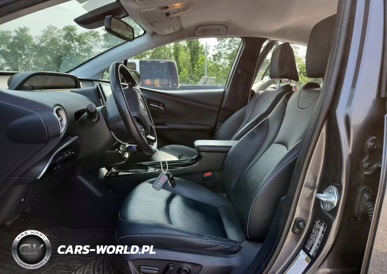 2020 Toyota Prius Prime Limited VIN:JTDKARFP2L3130248 - 7