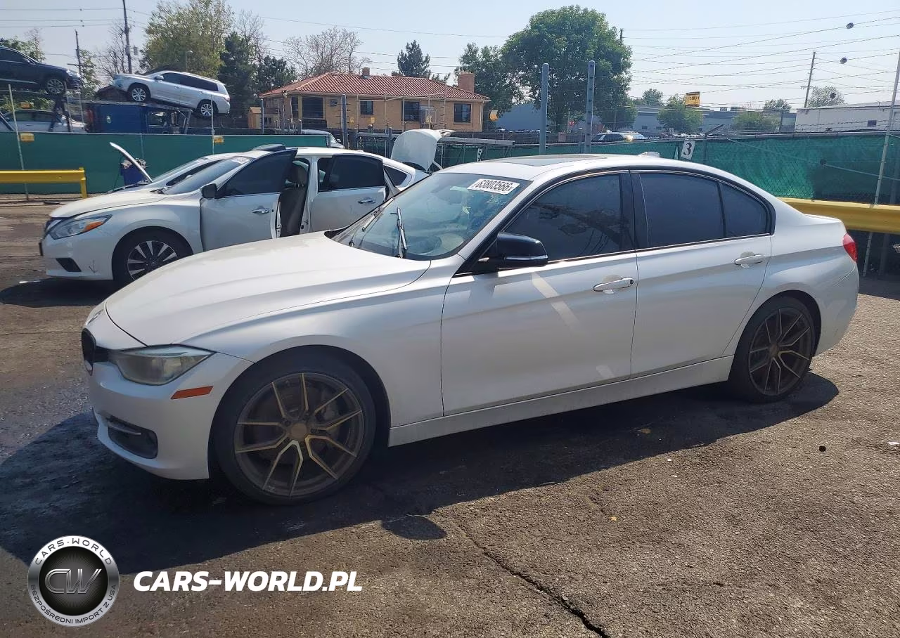 2013 BMW 335 I – zdjęcie 1 z 12