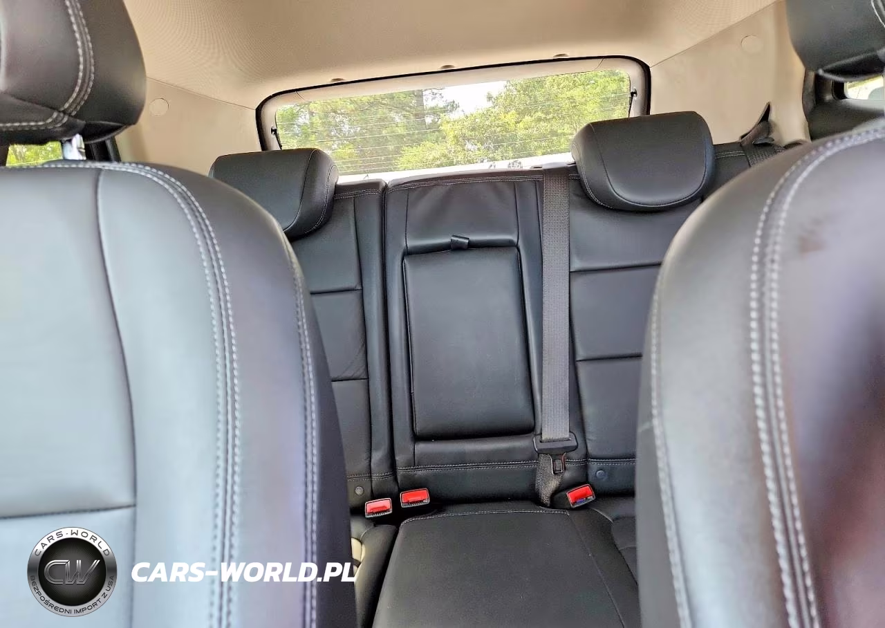 2019 Buick Encore Essence VIN:KL4CJGSM3KB822649 - 10
