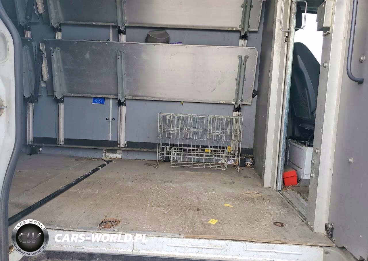 2015 Mercedes-Benz Sprinter 2500 VIN:WD3PE8DB6FP131728 - 11