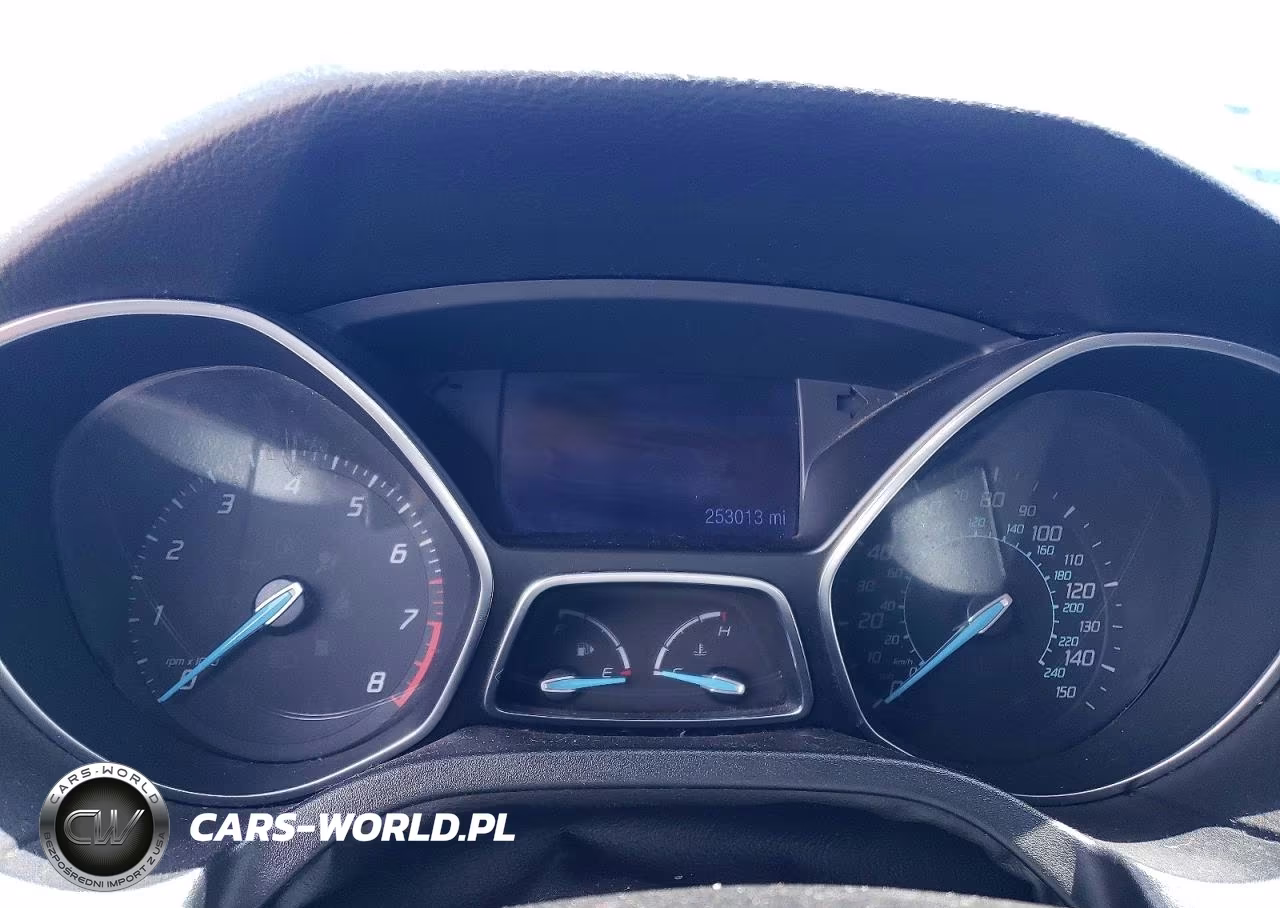 2012 Ford Focus Se VIN:1FAHP3F25CL442211 - 9