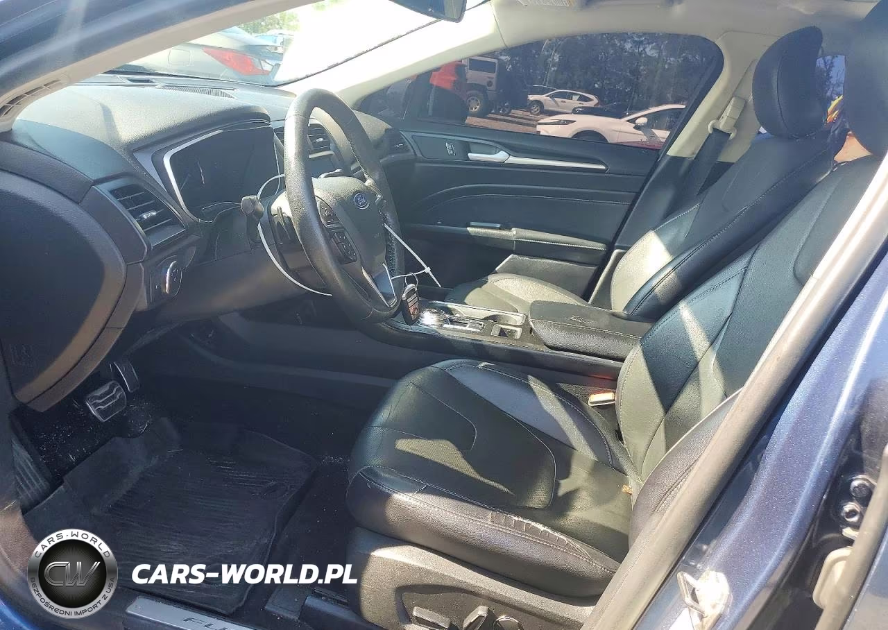 2018 Ford Fusion Titanium-Platinum VIN:3FA6P0D96JR207224 - 7