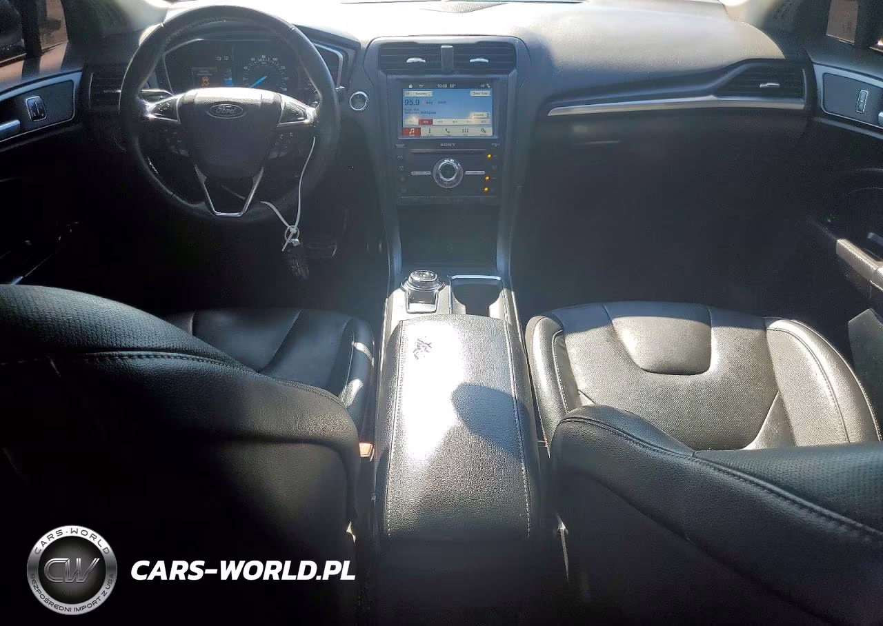 2018 Ford Fusion Titanium-Platinum VIN:3FA6P0D96JR207224 - 8