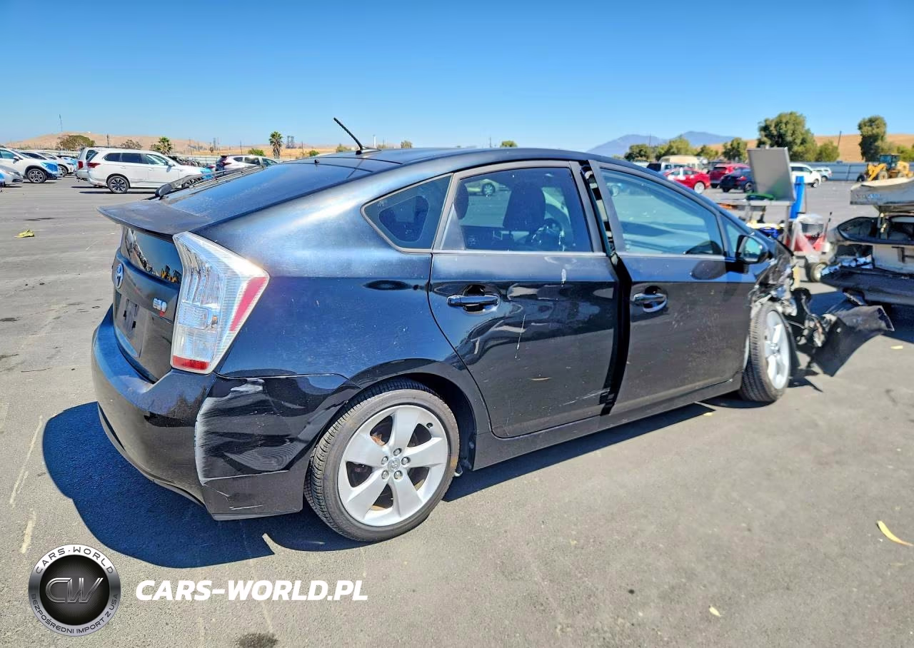 2010 Toyota Prius V VIN:JTDKN3DU1A0038007 - 3